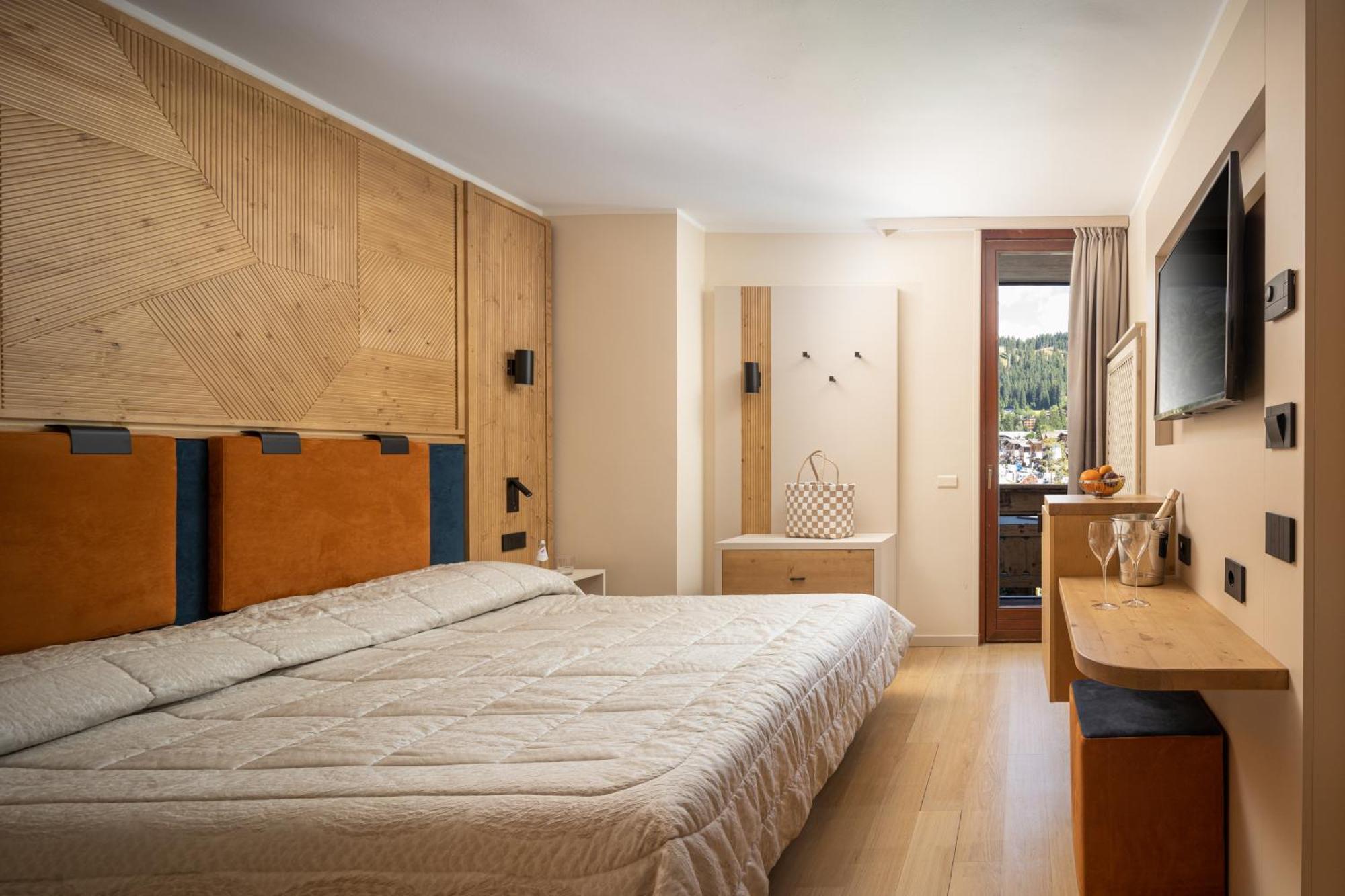 Double Room Balcony,1550704378:JPEG